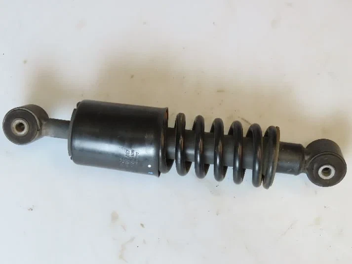 MAN - 85.41722-6010 Cabineschokbreker voor afbeelding 1
