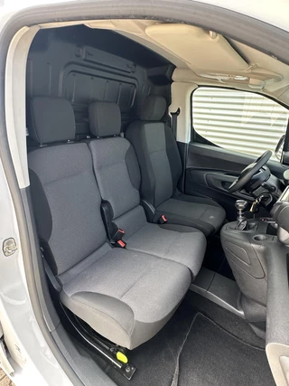 Peugeot Partner 2023 - 1.5 100 pkL1 Airco|Navi|Cruise Berlingo/Combo image 4