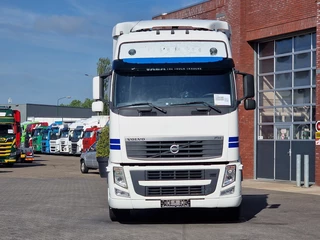 Volvo FH 2009 - 520 xl - i-shift - sliding 5th wheel - fridge bild 2