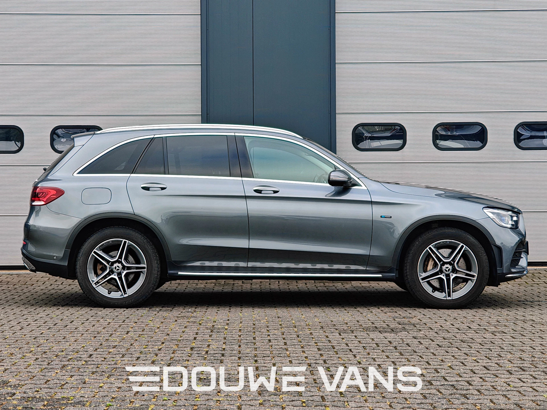 Mercedes-Benz GLC 2020 - 300e 4MATIC Panorama Burmester 360 Camera afbeelding 2