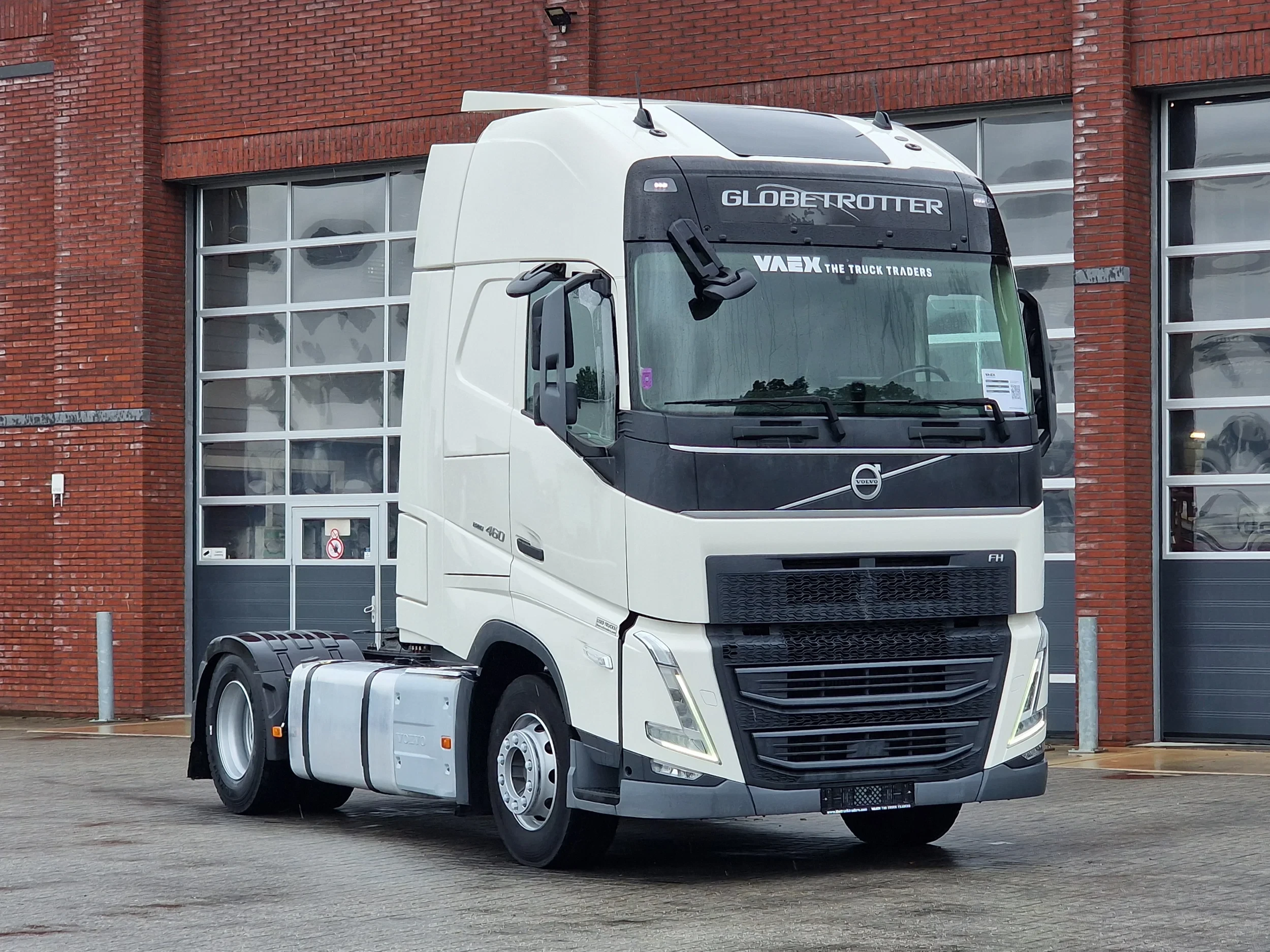 Volvo FH 2022 - 13.460 Globetrotter XL 4x2 - I Save - 2x tank - Facelift afbeelding 1