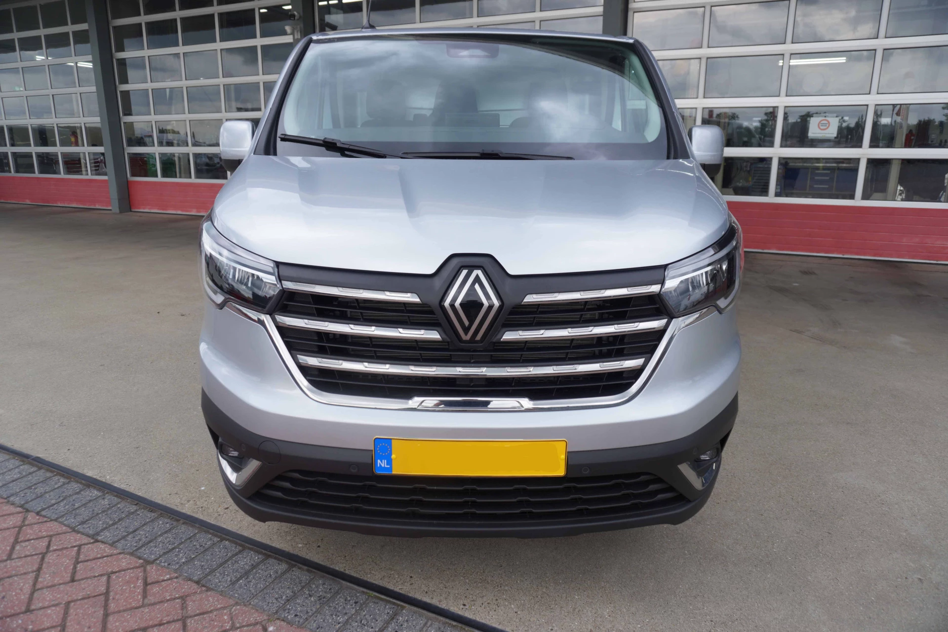 Renault Trafic 2024 - 2.0 Blue dCi 130PK T30 L2H1 Advance Bild 11