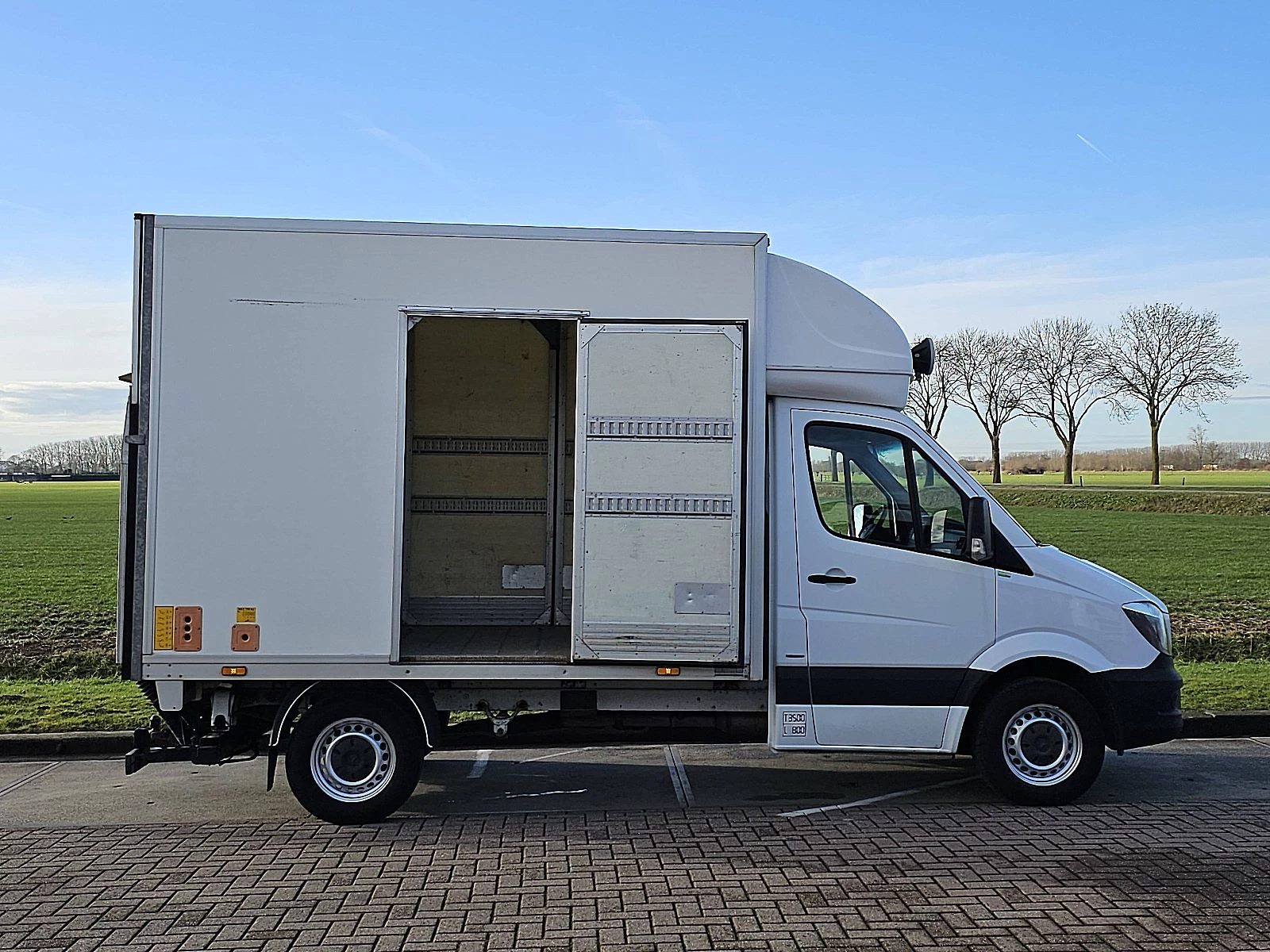 Mercedes-Benz Sprinter 2017 - 319 Bild 15