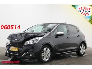 Peugeot 208 2019 - 1.2 PT Signature Navi Airco Cruise PDC 134.559 km! for sale