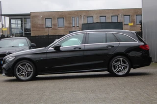 Mercedes-Benz C-Class 2020 - Estate 300e AMG Line LEDER CARPLAY DAB CAMERA image 8