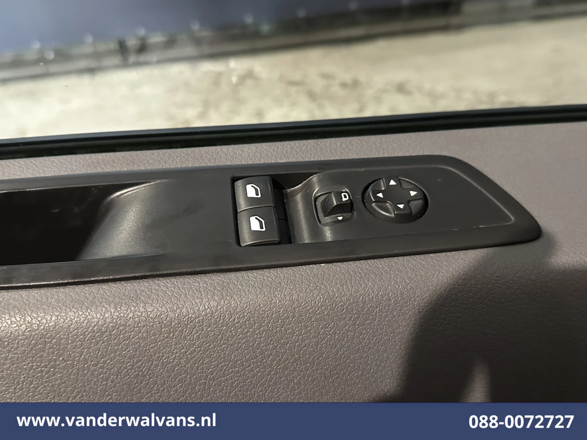 Toyota ProAce 2022 - Shuttle 1.5 D-4D 120pk L3H1 Personenbus 9 Zitplaatsen Euro6 Airco | Navigatie | Apple Carplay | Cruisecontrol afbeelding 16