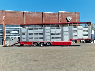 Zorzi 38S13619 2011 - Irma 2 deck livestock - Water & Ventilation - Lifting roof - Lifting floor - bild 8