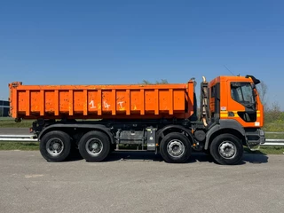 Renault 4 2006 - Kerax 410 8x4 Full steel - Manual - Euro - Big axles image 11
