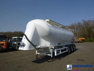 Spitzer Powder tank alu 37 m3 2015 en venta