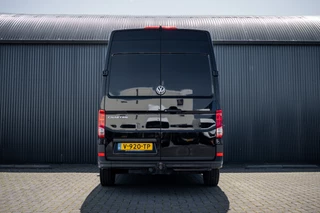 Volkswagen Crafter 2019 - 2.0 TDI L3H3 | Automaat | 177 PK | Highline | LED | Camera | Carplay | PDC | Trekhaak afbeelding 8