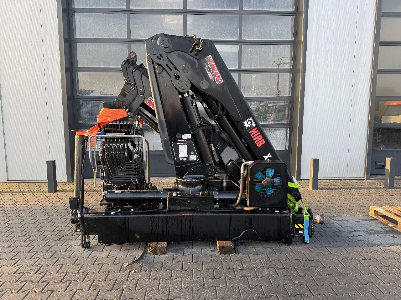 Hiab 2019 - X-DUO 218 E-2 Crane / Kraan / Autolaadkraan / Ladekrane / Kran / Grua / Grues zdjęcie 3