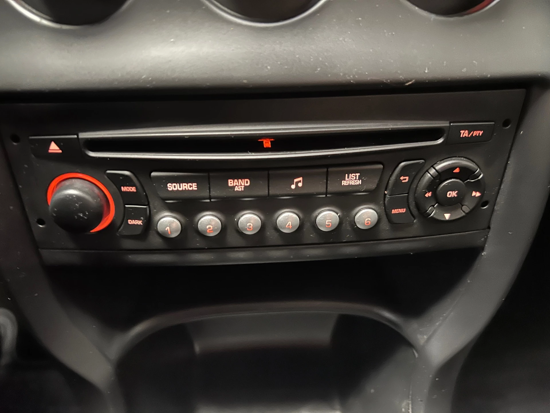 Citroën C3 2014 - 1.0 VTi Attraction Cruise Control - NAP - Airco afbeelding 19