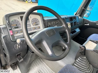 MAN TGA 2003 - 32 360 8x4, 8 m³, Manual transmission, Steel suspension image 5
