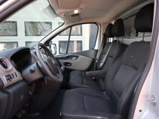 Renault Trafic 2018 - 1.6 dCi Euro 6 - Airco - Trekhaak - Cruise - 3 Zits obrazek 10