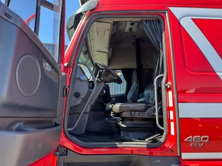 Volvo FH 2013 - 460 EEV 6x2*4 Side Tipper with Loglift Crane immagine 16