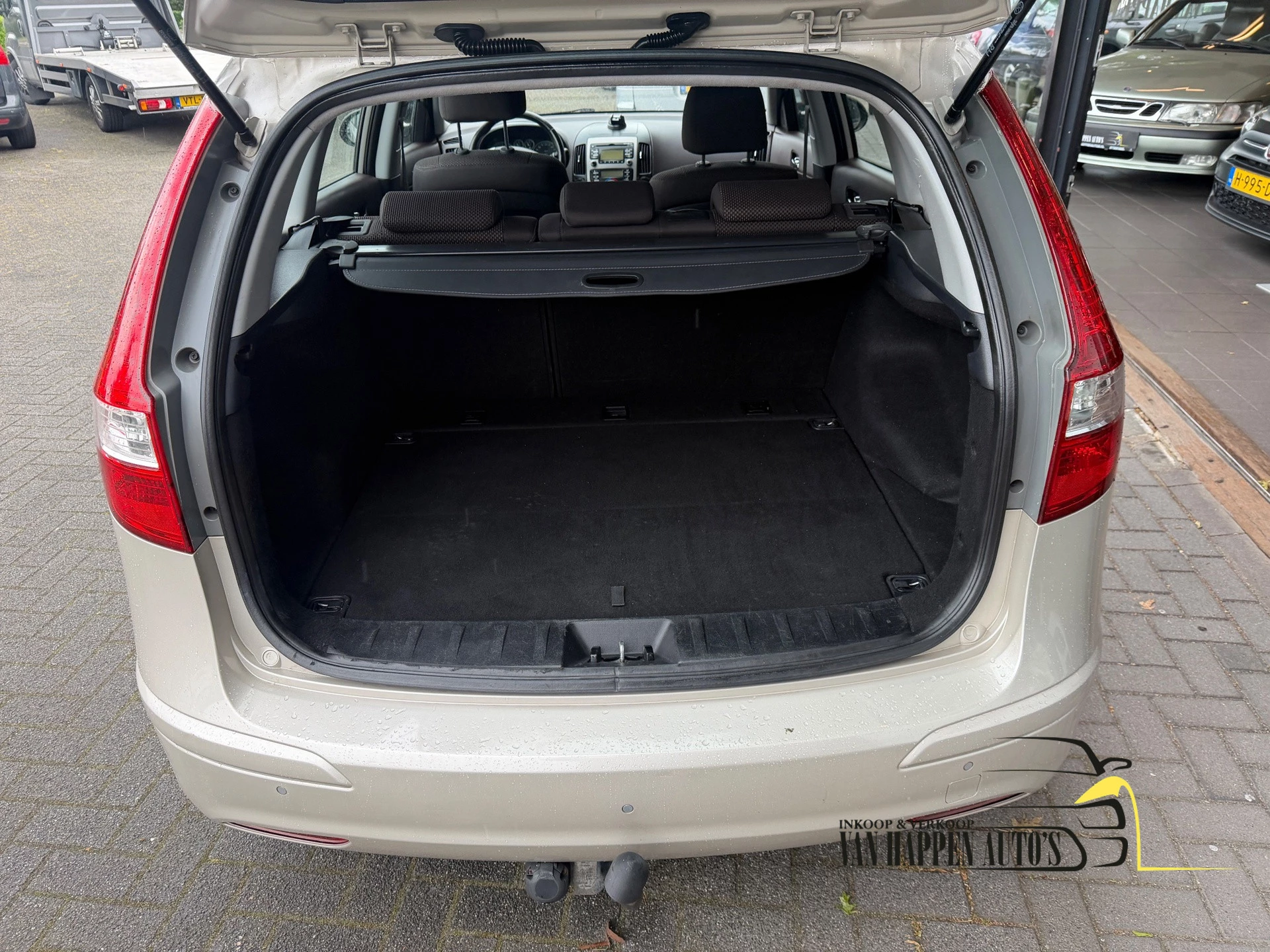Hyundai i30 2011 - CW 1.4i i-Motion / apk 7-2027 afbeelding 12
