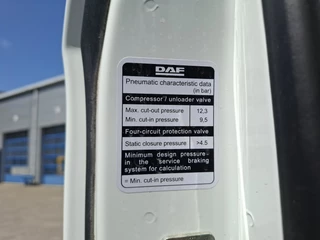 DAF NGD XF 530 2022 - / ONLY:242459 KM / HYDRAULICS / TUV:31-08-2026 / DEB / AEBS / LDWS / FRIDGE / AUTOMATIC / EURO-6 / 2022 afbeelding 42