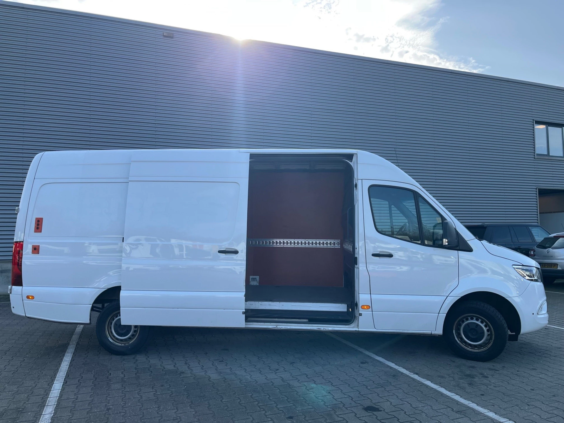 Mercedes-Benz Sprinter 2023 - 319 1.9 CDI / L4 H2 / RWD afbeelding 3
