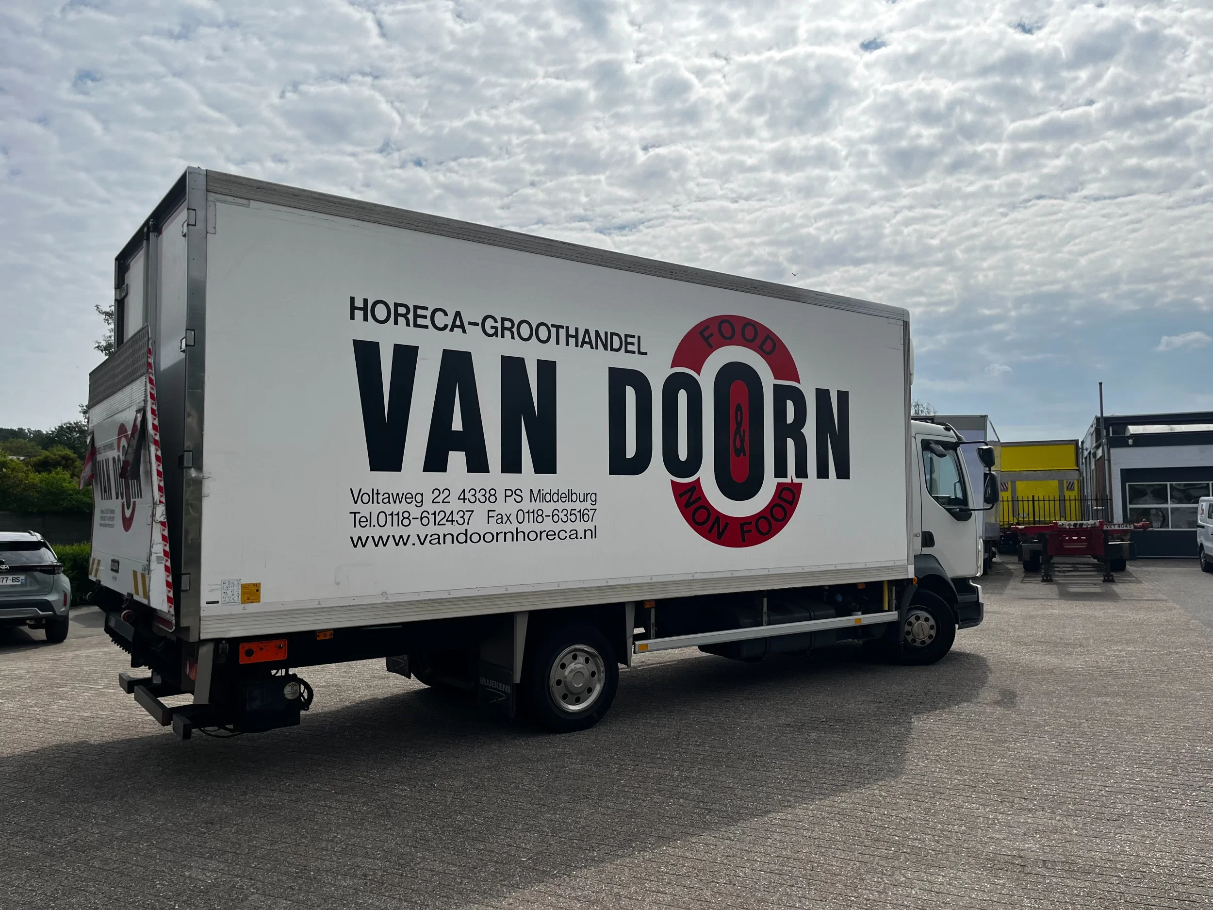 Volvo 240 2010 - FL Closed Box | Refrigerated | Low Milage | Excellent state | afbeelding 4