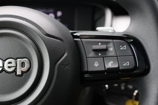Jeep Avenger 2024 - 1.2 Aut. E-Hybrid LONGITUDE / Apple Carplay image 28