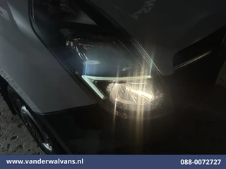 Opel Movano 2020 - 2.3 Turbo 136pk L2H3 Euro6 Airco | Camera | Imperiaal | LED | 2500kg Trekhaak | Cruisecontrol image 3