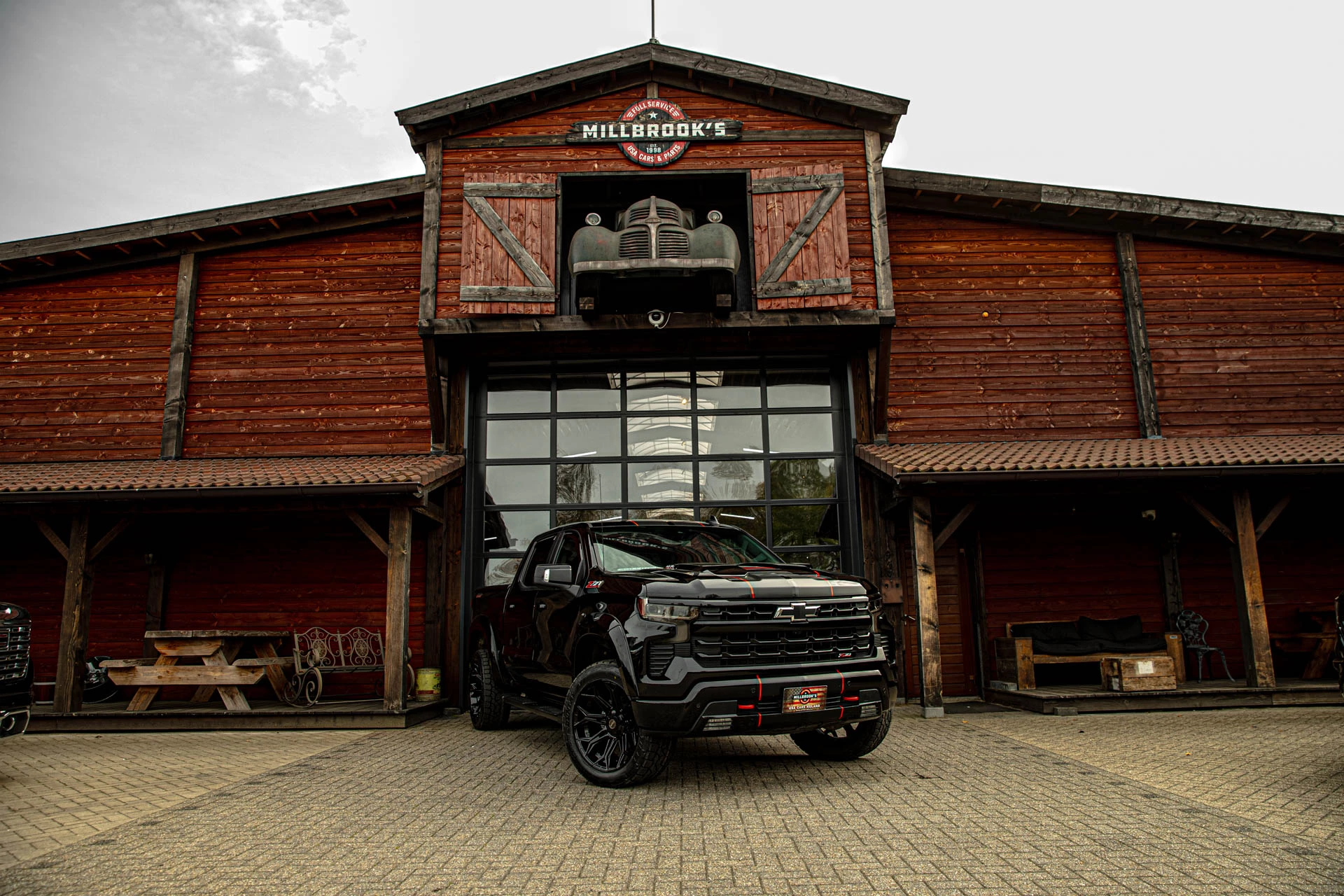 Chevrolet Silverado 2024 - Z71 Trailboss widebody LPG, Bedcover in kleur, 360 graden camera afbeelding 3