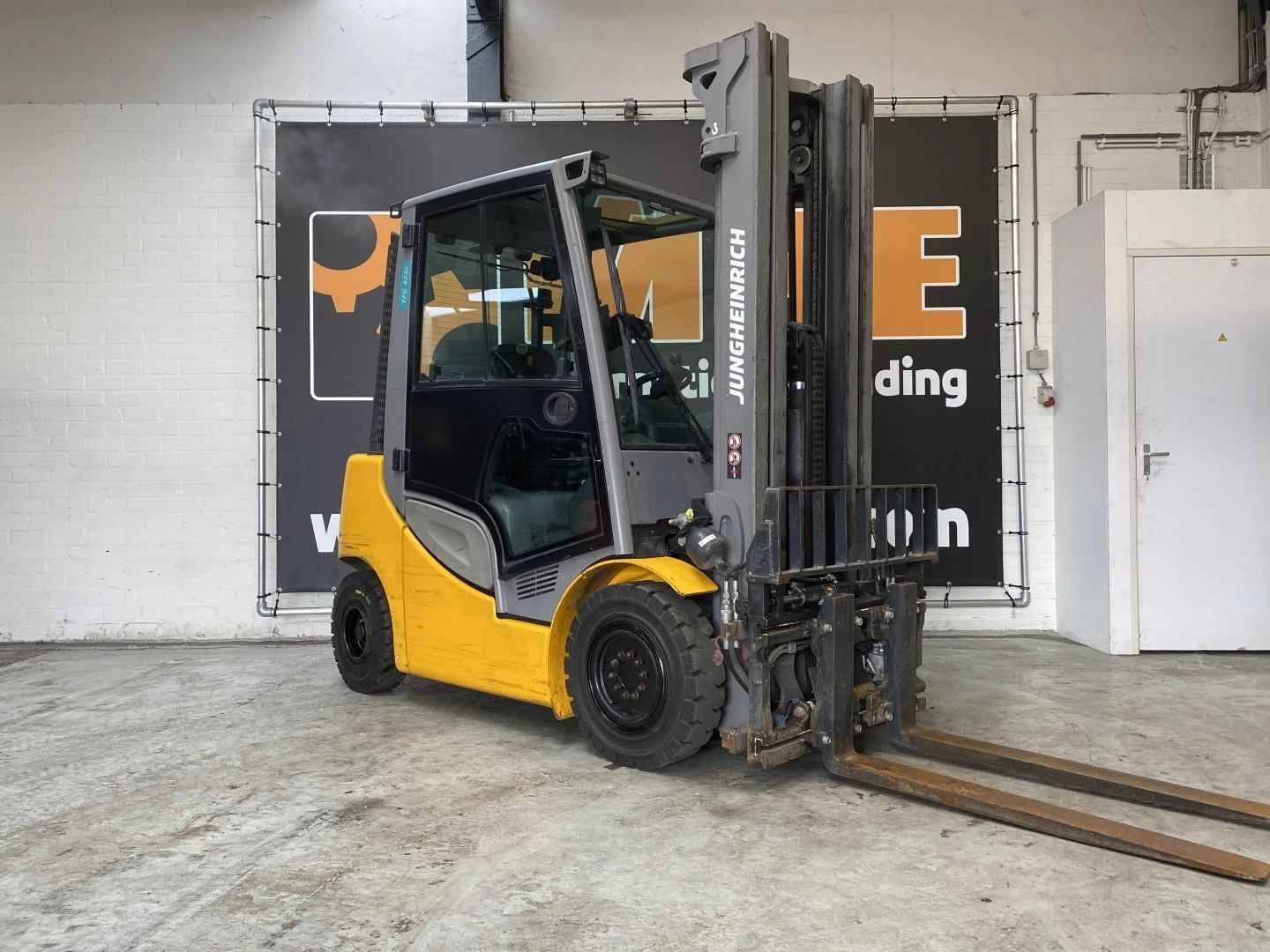 Jungheinrich TFG425s 2016 afbeelding 1