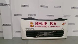 Volvo N/A - 20748333 Grille Volvo image 1