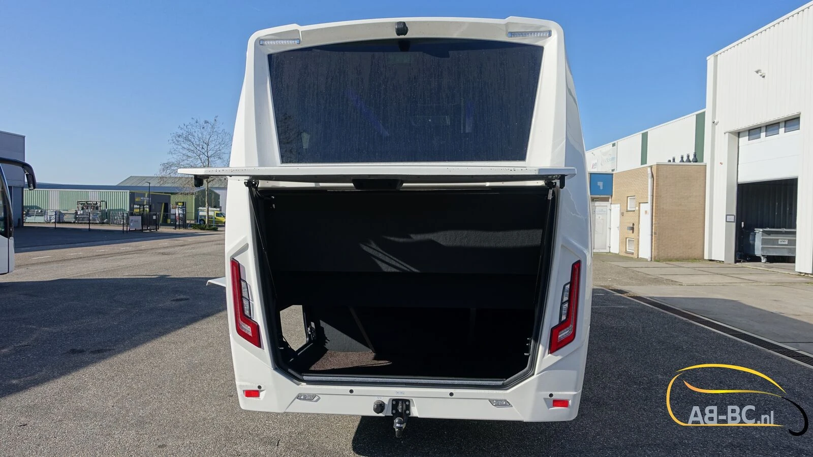 Iveco Rosero First Busworld Edition 31 Seats EURO 6 2026 afbeelding 12