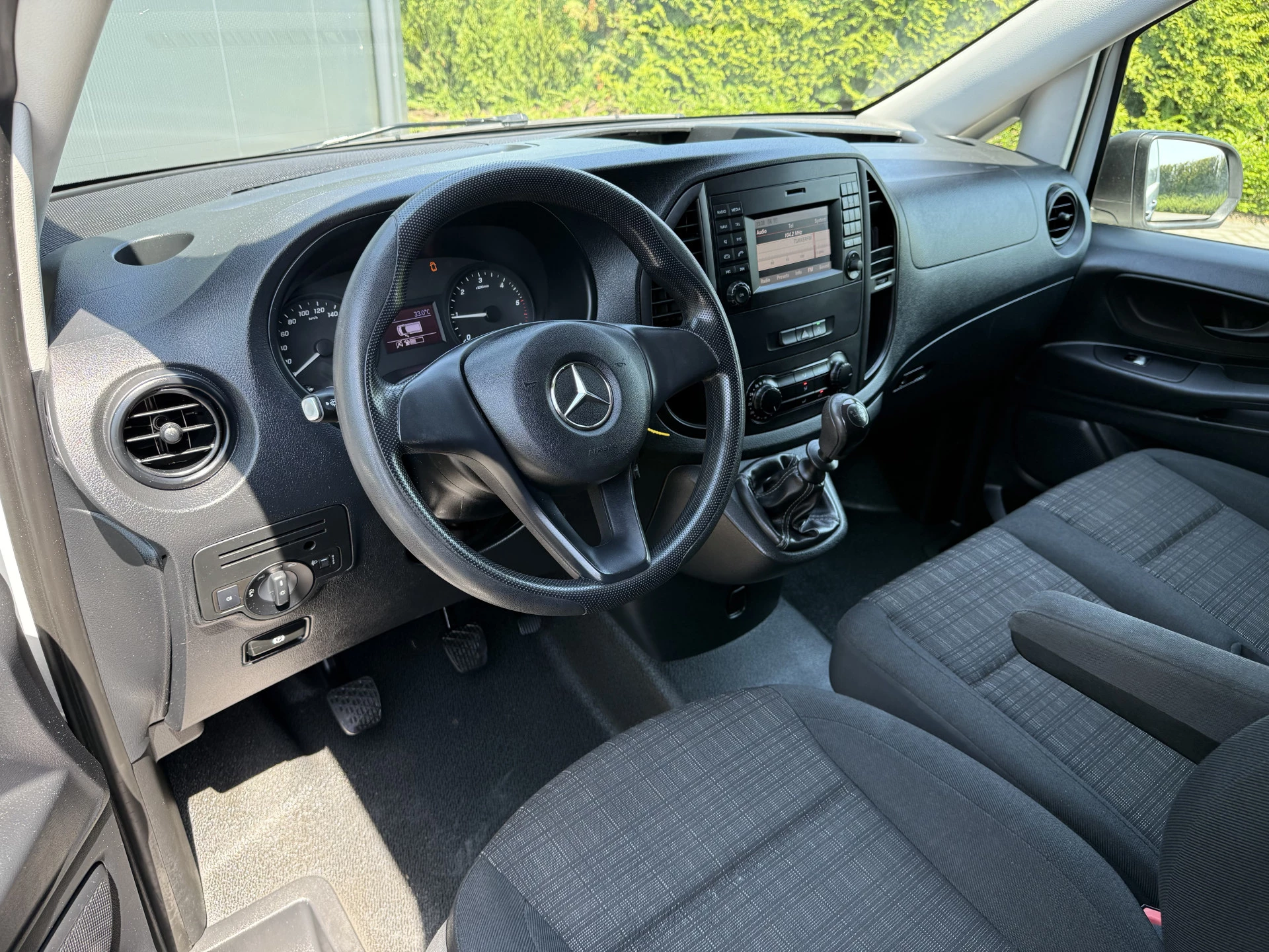 Mercedes-Benz Vito 2021 - 110 CDI E6 MB / L3H1 / ORIG. NL / AIRCO / CAMERA / ACHTERKLEP / 3-ZITS Bild 7