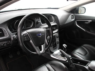 Volvo V40 2016 - 2.0 T2 Ocean Race imagen 2 miniatura