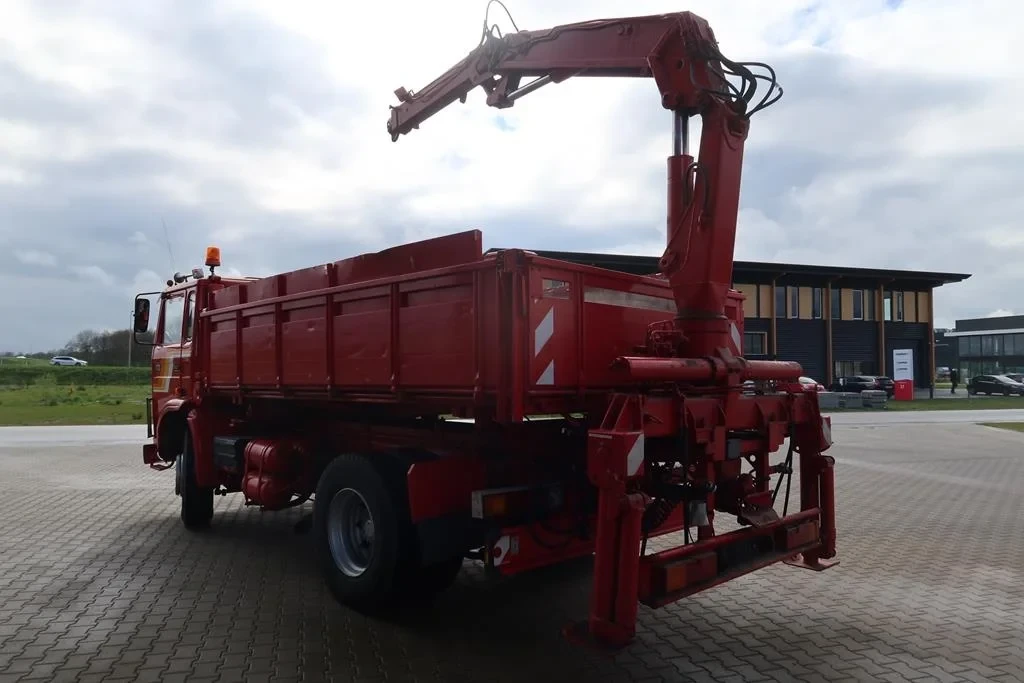 Volvo F 7 1982 - F 720 - 1982 - 3 sides tipping - rear crane - Oldtimer afbeelding 23