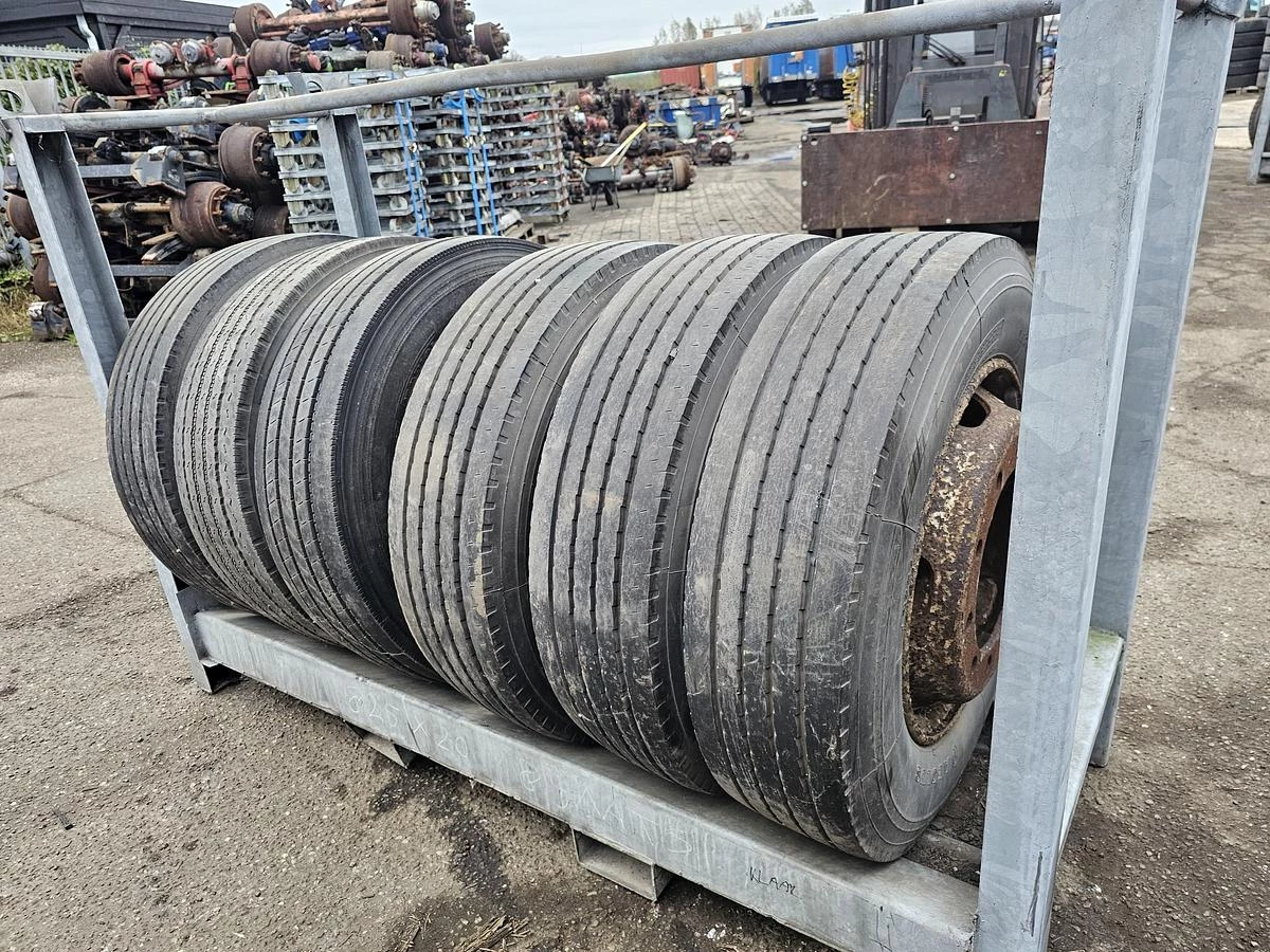 Several 275/70 R 22.5 2000 afbeelding 5
