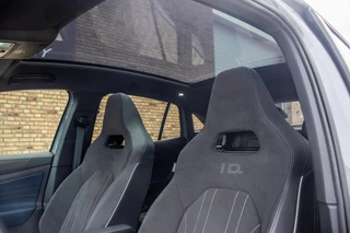 Volkswagen ID.5 2022 - GTX 77 kWh, Org.NL, Pano, Alcantara, Massage obrazek 12