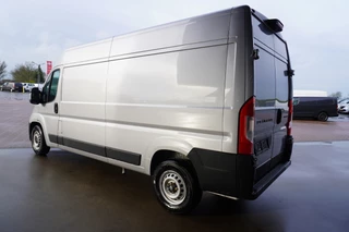 Peugeot Boxer 2024 - 2.2 BlueHDi 180PK S&S L3H2 3.5t Zwaar Automaat image 7