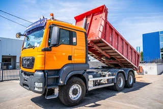 MAN TGS 2011 - 33.440 BB TIPPER / TRACTOR imagen 1