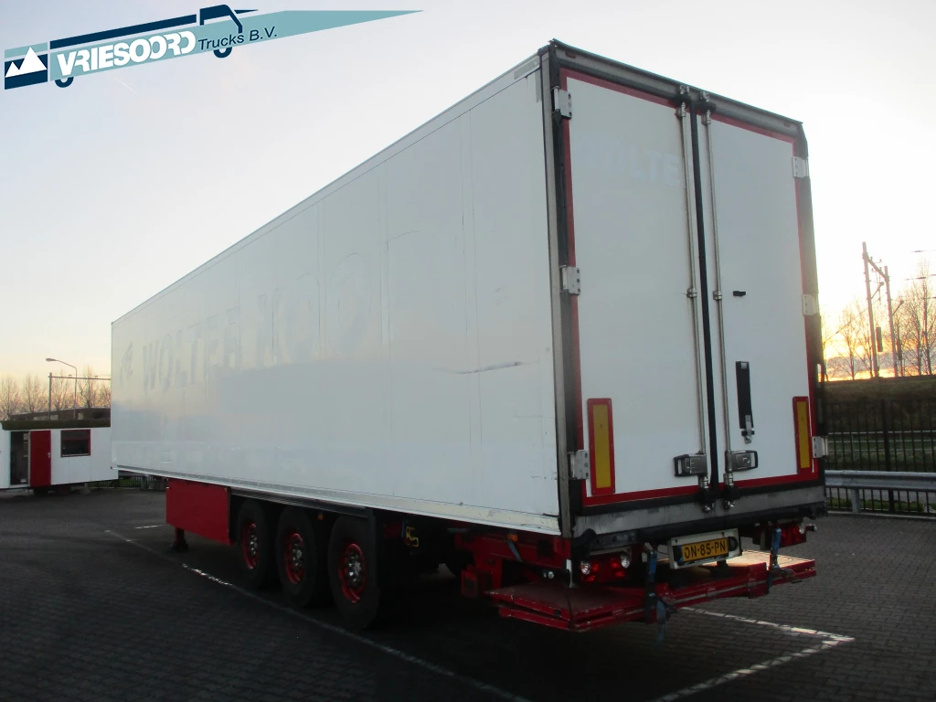 Schmitz Cargobull 2015 - N/A SCB*S3B imagem 3