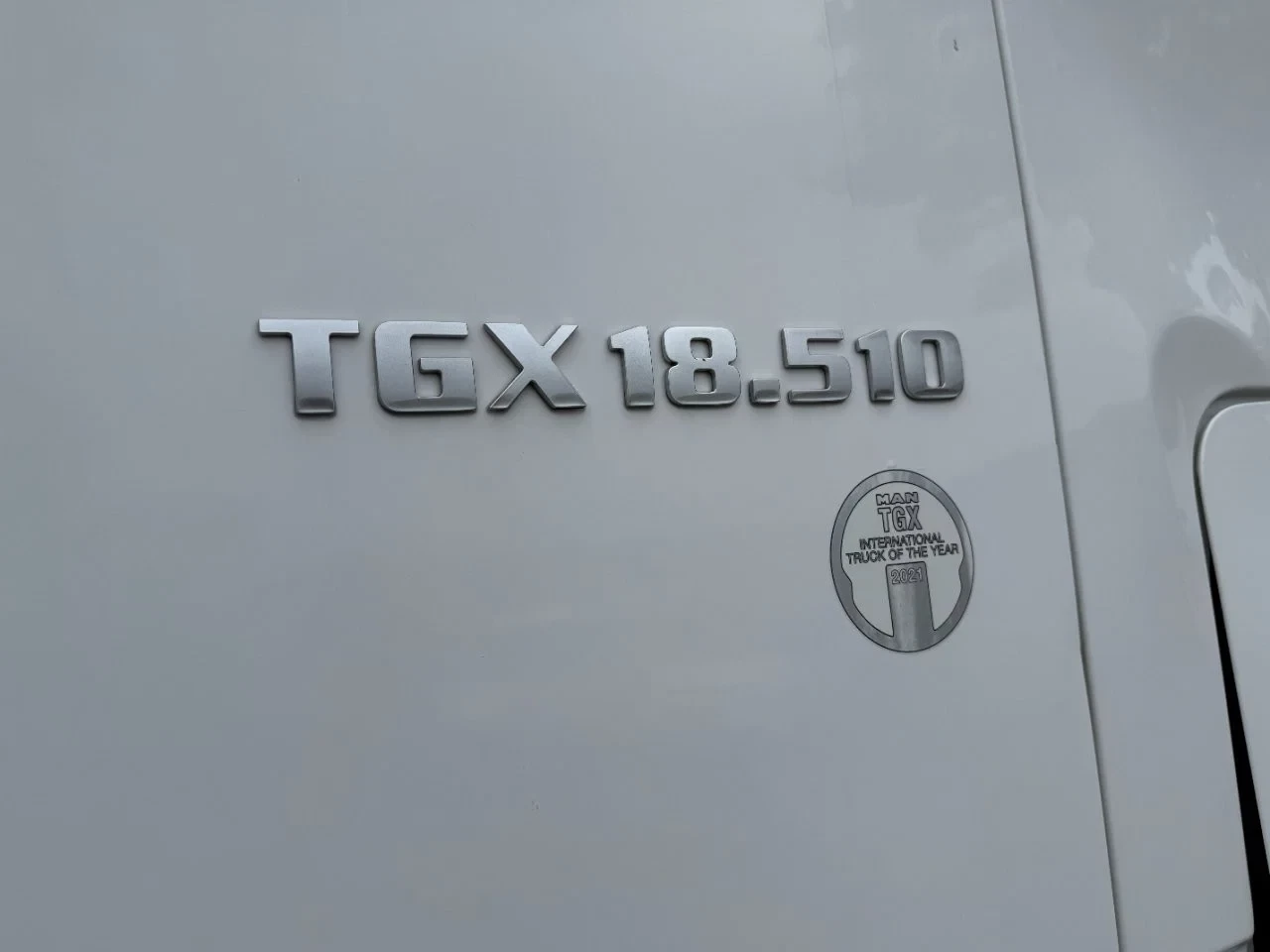 MAN TGX 2021 - 18.510 / RETARDER / !!ONLY:319233 KM!! / ACC / LWDS / AUTOMATIC / EURO-6 / 2021 obrázek 32