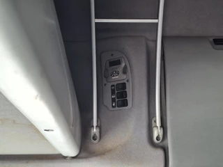 Scania R 2000 - R164-480 V8 / RETARDER / DOUBLE TANK / AIRCO / AUTOMATIC / EURO-3 / 2000 obrazek 22