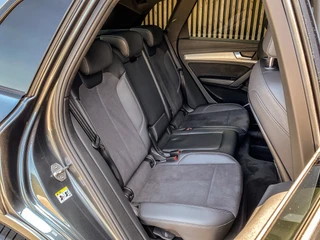 Audi Q5 2024 - 299PK TFSIe S edition Competition image 17