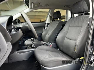 Hyundai i30 2010 - 1.4i Active Cool / apk 3-2027 imagem 12