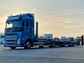 Volvo FH 2024 - 500 Globetrotter XL Cartransporter Blyss Modulo 6 - Like new - Low KM - I parkcool imagen 4
