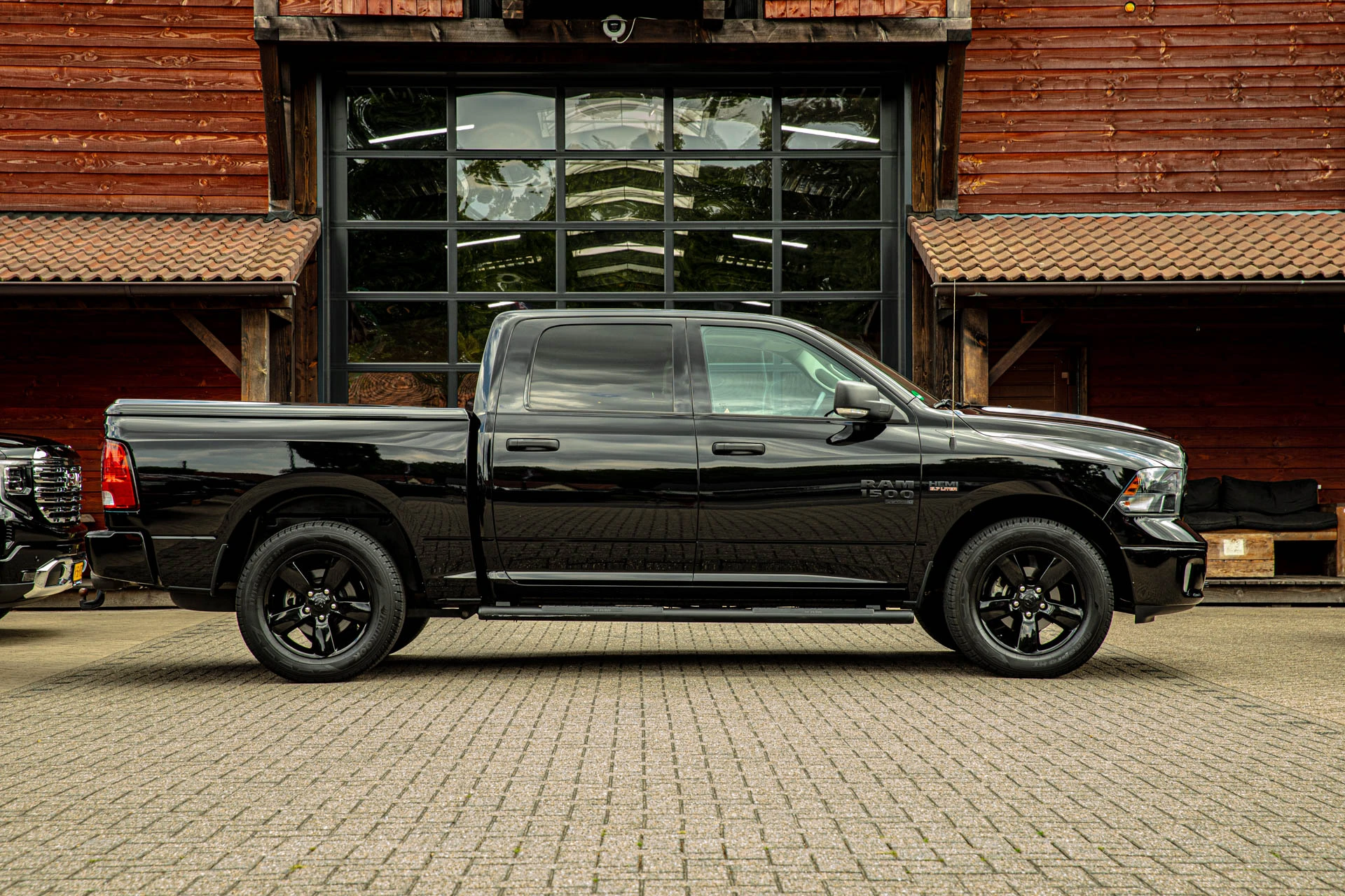Dodge Ram 2024 - Dodge classic v8 | stoel verw | stuur verw | afbeelding 6