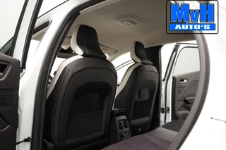Renault Captur 2022 - 1.3 TCe 140 Intens|PARELMOER|CAMERA|LED|NAP immagine 17