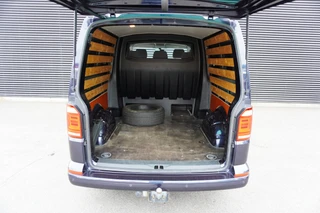 Volkswagen Transporter 2018 - 204pk Automaat L2H1 Dubbele cabine LED Apple carplay Trekhaak Navigatie ACC Cruise control Parkeersensoren obrázek 3 náhled