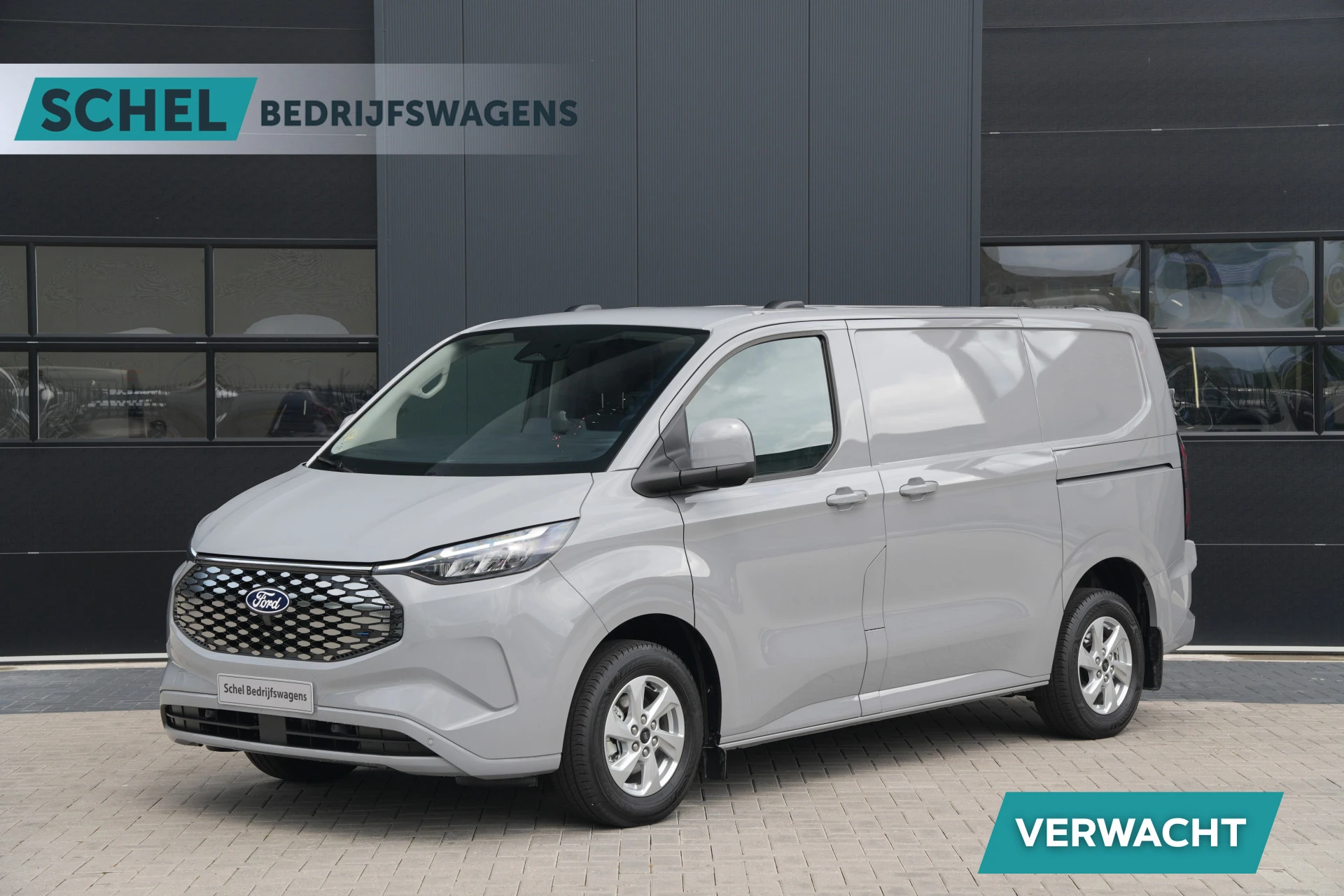 Ford E-Transit Custom 2026 - 320 L1H1 Limited 71 kWh 218pk - 2x Schuifdeur - Trekhaak - ProPower - Camera - Carplay - Rijklaar afbeelding 1