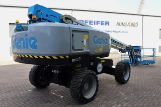 Genie 2020 - S65XC Valid inspection, Diesel, 4x4 Drive, 21.8m W imagen 2 miniatura