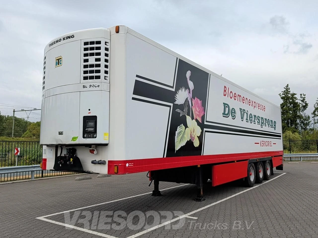 LAMBERET LVFS3???R Palletkist 2006 afbeelding 1