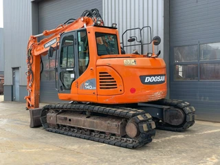 Doosan DX140LCR-3 2014 imagem 3 miniatura