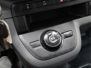 Opel Vivaro 2019 - 2.0 CDTI 123pk Euro 6 Automaat - L3 - Airco - Cruise - Trekhaak image 4